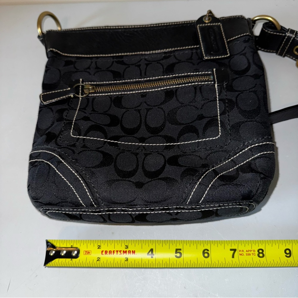 Coach Black Canvas Leather Adj Strap Crossbody Satchel Bag Brass Hardware Purse - Picture 3 of 9
